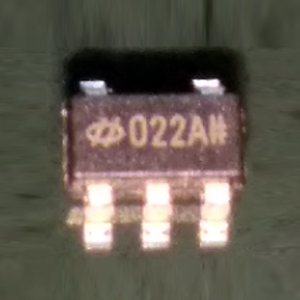 IC HT7022A-1