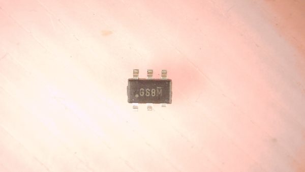 GS8M SET BOX IC
