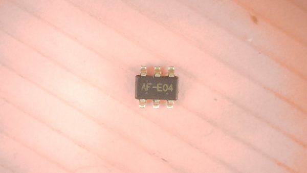 AF-EO4/ RT9011-JGPJ6 SET BOX IC - Image 3